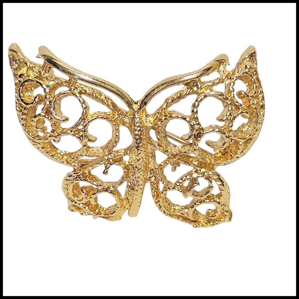 Gold Butterfly Brooch Pin‎ Filigree Openwork Elegant Jewelry Accessory